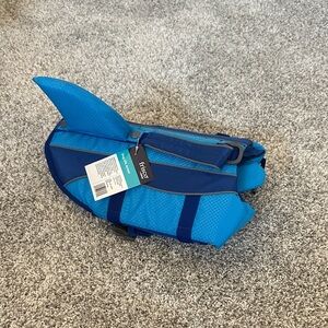 NWT Frisco Dog Life Jacket size S
